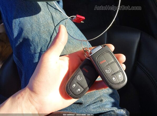 1C4PJLLB2MD180381 2021 JEEP CHEROKEE Black Widok deski rozdzielczej