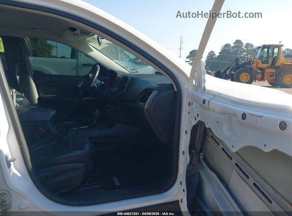 1C4PJLLB3KD232842 2019 JEEP CHEROKEE White Սալոնի դիմացի տեսք