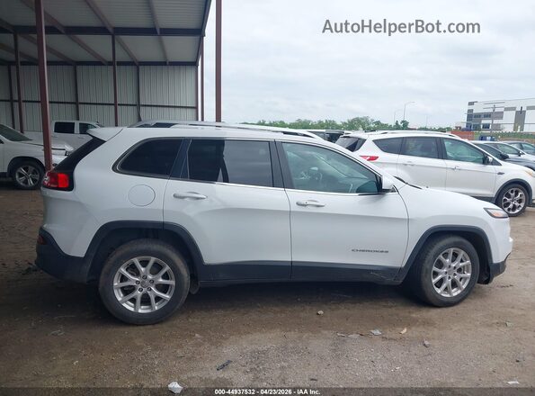 1C4PJLLBXJD510540 2018 JEEP CHEROKEE White Vista interior trasera