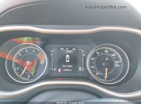 1C4PJMAS0HD229883 2017 JEEP CHEROKEE White უკანა სავარძლების ხედი