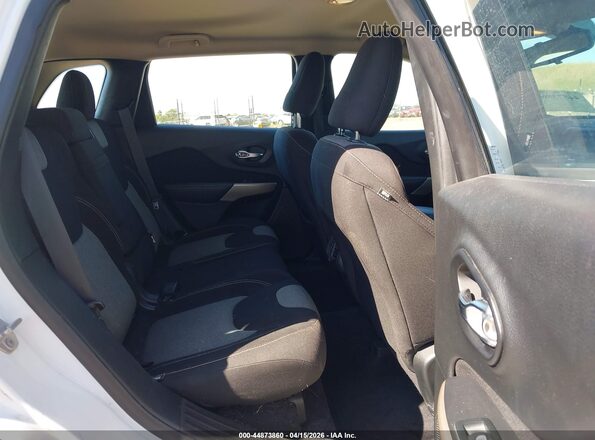 1C4PJMAS0HD229883 2017 JEEP CHEROKEE White VIN კოდის სტიკერის ხედი