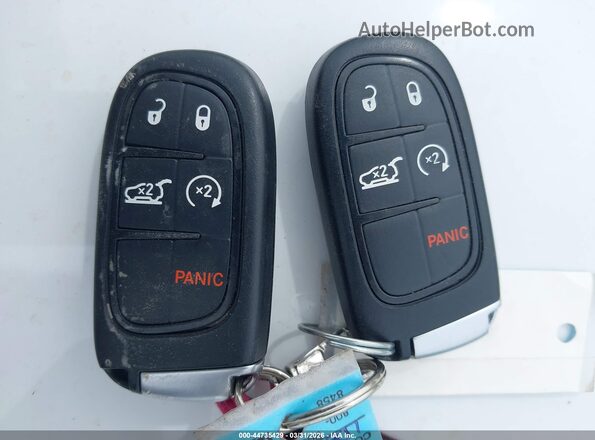 1C4PJMBX0LD630367 2020 JEEP CHEROKEE Белый Вид панели приборов