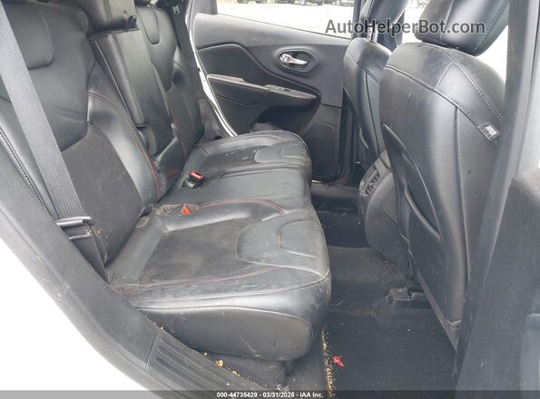 1C4PJMBX0LD630367 2020 JEEP CHEROKEE Белый Вид наклейки с VIN-кодом