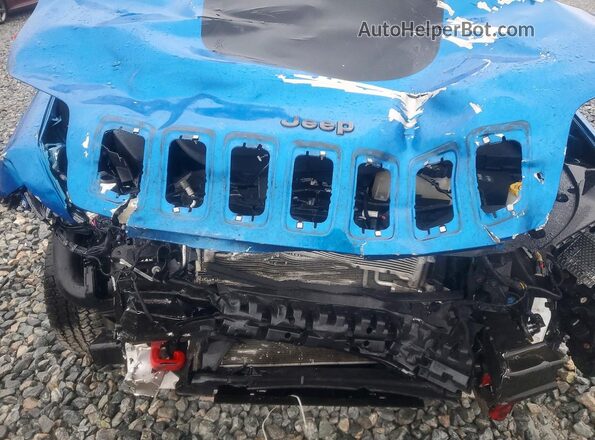 1C4PJMBX0ND541627 2022 JEEP CHEROKEE Blue Vista interior trasera
