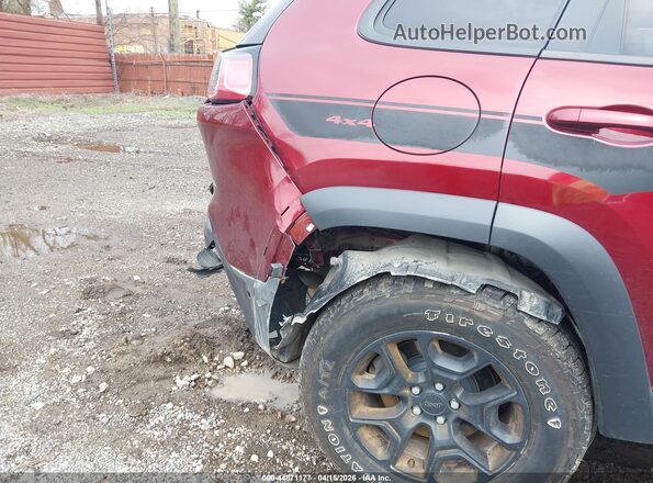 1C4PJMBX5KD139534 2019 JEEP CHEROKEE Red Widok z przodu