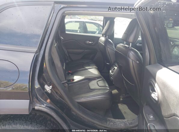 1C4PJMBX8KD359718 2019 JEEP CHEROKEE Black Widok naklejki z numerem VIN