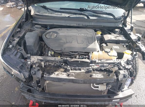 1C4PJMBX8KD359718 2019 JEEP CHEROKEE Black Widok z tyłu