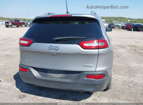 1C4PJMCS3HW530522 2017 JEEP CHEROKEE Silver 