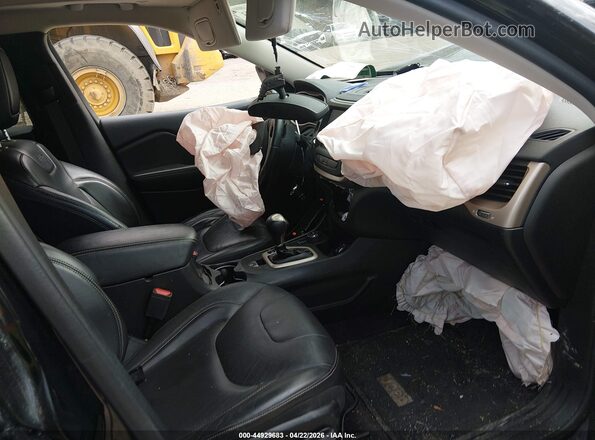 1C4PJMDB2JD610653 2018 JEEP CHEROKEE Black Սալոնի դիմացի տեսք
