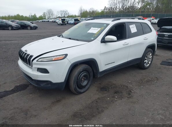 1C4PJMDB3HW524718 2017 JEEP CHEROKEE Белый Передняя левая четверть