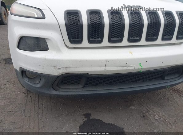 1C4PJMDB3HW524718 2017 JEEP CHEROKEE Белый Вид спереди