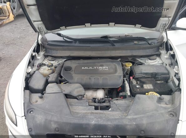 1C4PJMDB3HW524718 2017 JEEP CHEROKEE Белый Вид сзади