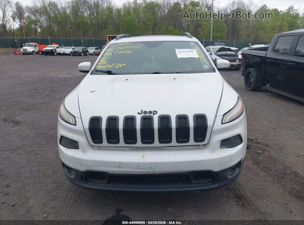 1C4PJMDB3HW524718 2017 JEEP CHEROKEE Белый Вид щитка приборов