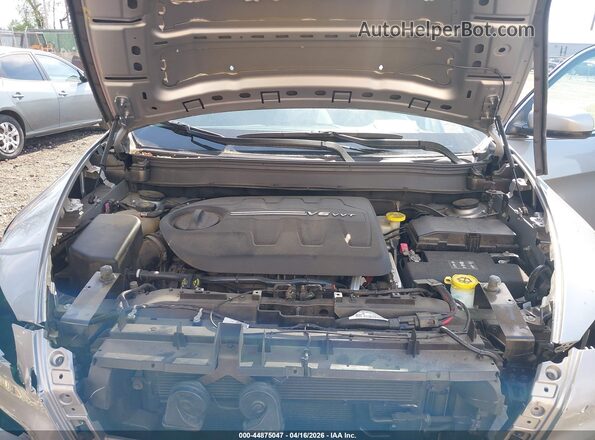 1C4PJMJS2HW503637 2017 JEEP CHEROKEE Silver Widok z tyłu