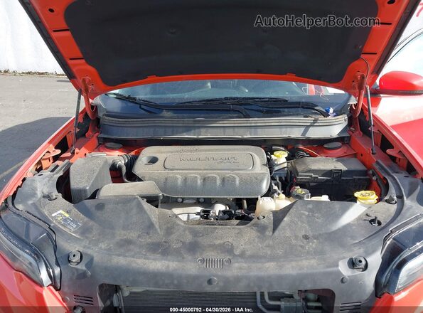 1C4PJMLB4MD236956 2021 JEEP CHEROKEE Orange Widok z tyłu