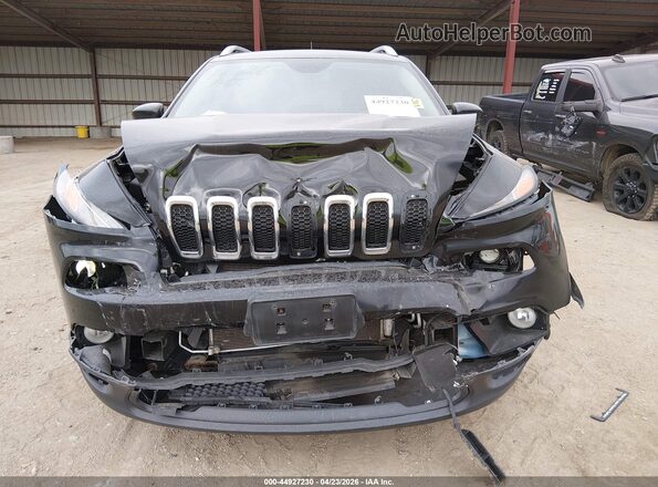 1C4PJMLB5JD578976 2018 JEEP CHEROKEE Black უკანა სალონის ხედი
