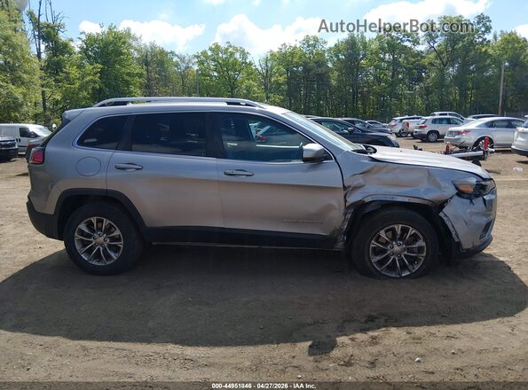 1C4PJMLB5KD287301 2019 JEEP CHEROKEE Silver Vista interior trasera