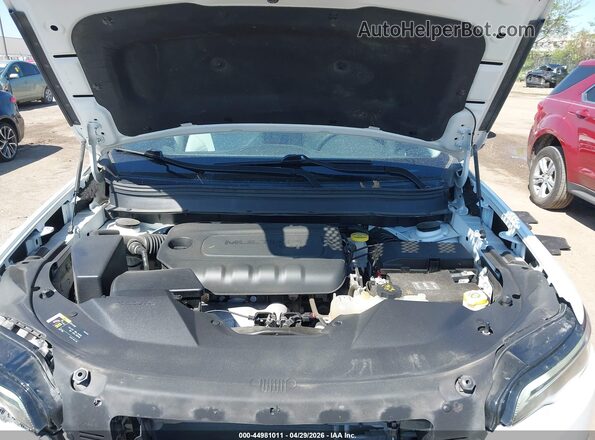 1C4PJMLB6MD218586 2021 JEEP CHEROKEE White Rear view