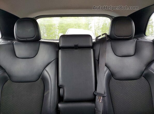1C4PJMLB8LD587027 2020 JEEP CHEROKEE Серебряный Вид задних сидений