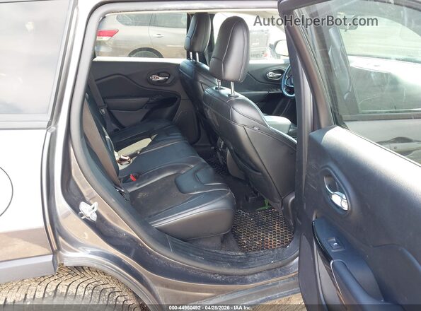 1C4PJMLX1LD511998 2020 JEEP CHEROKEE Серый Вид наклейки с VIN-кодом