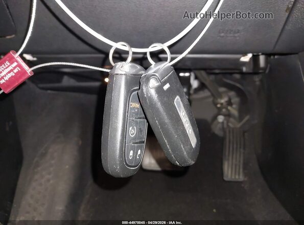 1C4PJMLX5LD593752 2020 JEEP CHEROKEE White Widok deski rozdzielczej