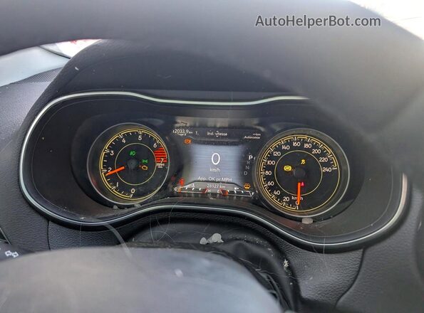 1C4PJMMB2PD113627 2023 JEEP CHEROKEE Белый Вид панели приборов