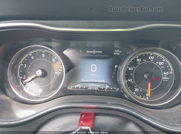 1C4PJMMB4PD100961 2023 JEEP CHEROKEE White Հետևի նստատեղերի տեսք