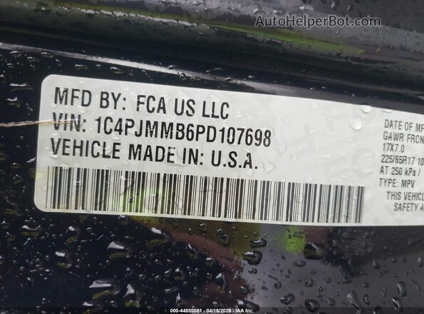 1C4PJMMB6PD107698 2023 JEEP CHEROKEE Черный Вид подкапотного пространства