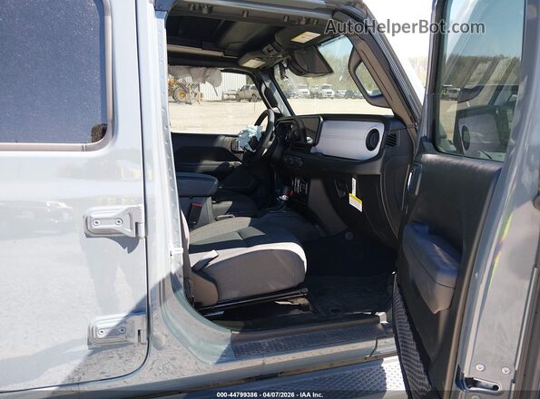 1C4PJXDN2SW655710 2025 JEEP WRANGLER Gray Vista interior delantera