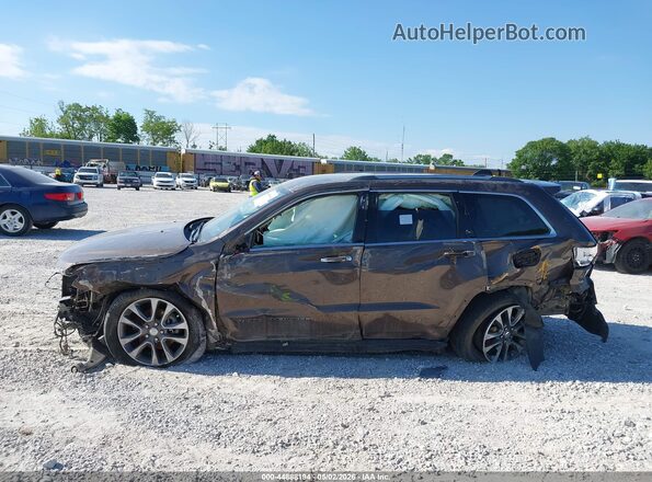 1C4RJEBG4JC204764 2018 JEEP GRAND CHEROKEE Brown უკანა სალონის ხედი
