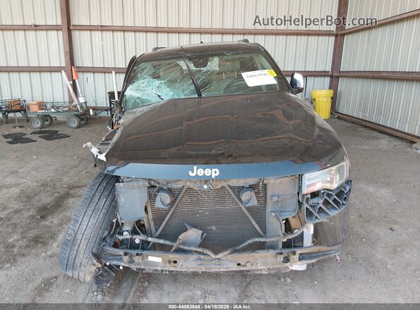 1C4RJEBG7JC159335 2018 JEEP GRAND CHEROKEE Black უკანა სალონის ხედი
