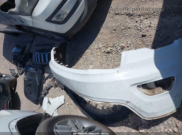1C4RJEBG8HC780089 2017 JEEP GRAND CHEROKEE White 