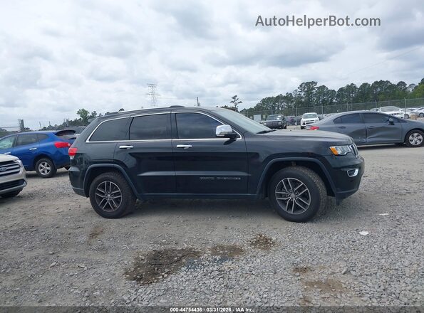 1C4RJEBG8HC868012 2017 JEEP GRAND CHEROKEE Black Widok wnętrza z tyłu