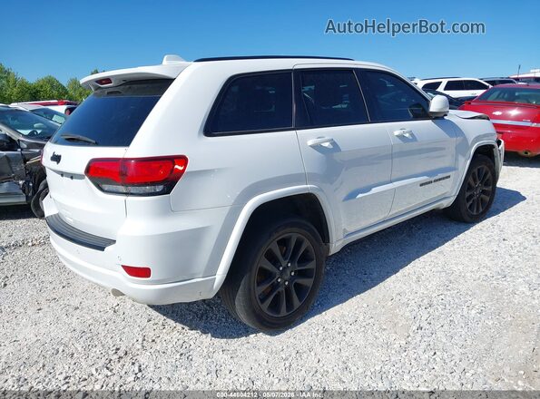 1C4RJFAG2JC220629 2018 JEEP GRAND CHEROKEE Белый Задняя правая четверть