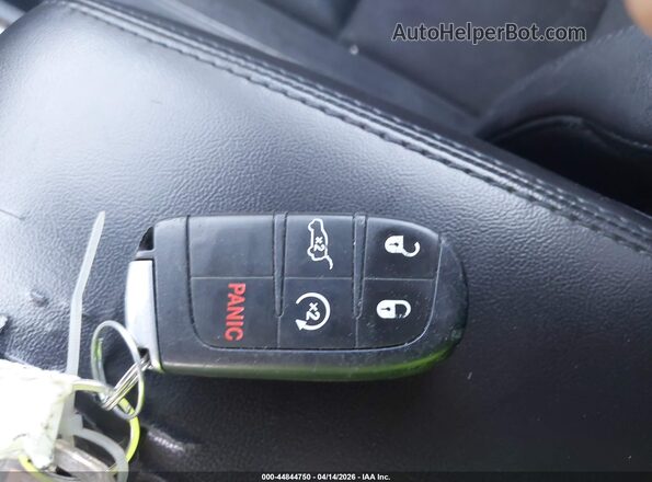 1C4RJFAG8LC423401 2020 JEEP GRAND CHEROKEE Black Widok deski rozdzielczej