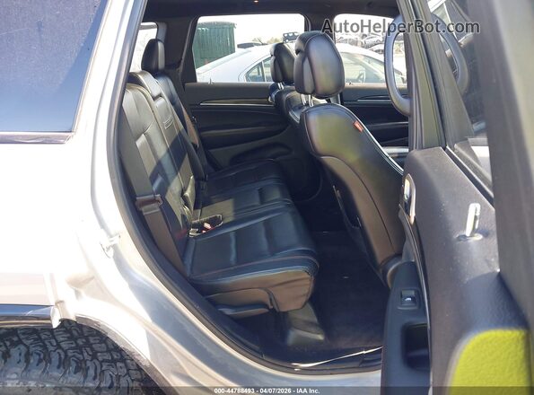1C4RJFBG3GC333111 2016 JEEP GRAND CHEROKEE Silver VIN კოდის სტიკერის ხედი
