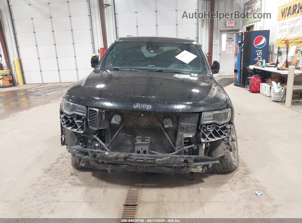 1C4RJFCG2JC230591 2018 JEEP GRAND CHEROKEE Black Widok zestawu wskaźników