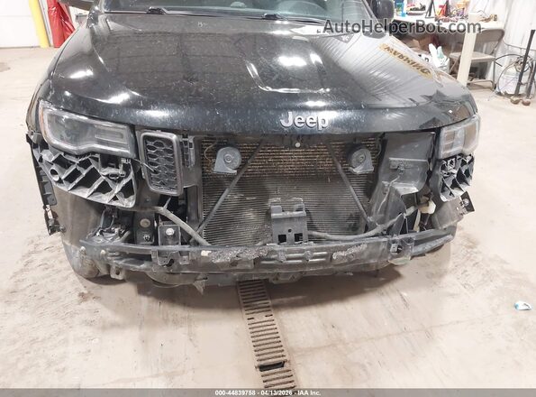 1C4RJFCG2JC230591 2018 JEEP GRAND CHEROKEE Black Widok z przodu