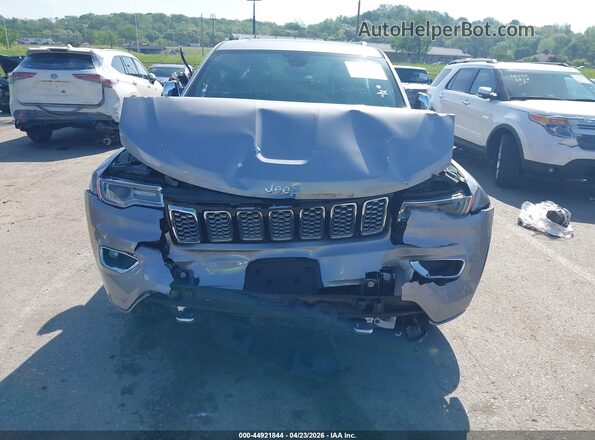 1C4RJFCGXHC801660 2017 JEEP GRAND CHEROKEE Silver წინა ხედი