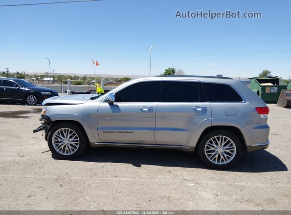 1C4RJFJG5JC335743 2018 JEEP GRAND CHEROKEE Silver 