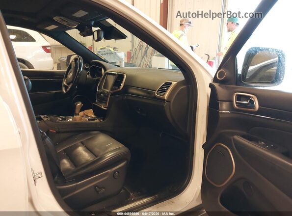 1C4RJFJM7GC319963 2016 JEEP GRAND CHEROKEE White Front interior view