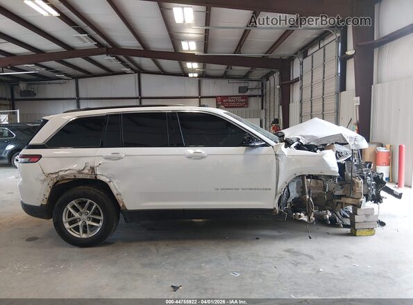1C4RJGAG5SC266673 2025 JEEP GRAND CHEROKEE White 360 interior view