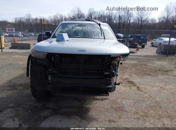 1C4RJYB66P8788038 2023 JEEP GRAND CHEROKEE 4XE Silver უკანა სალონის ხედი