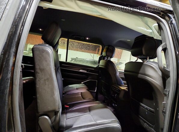 1C4SJSDP8PS542678 2023 JEEP WAGONEER Black Widok wnętrza z tyłu