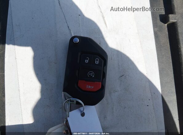 1C6PJTAG2SL550723 2025 JEEP GLADIATOR Red Առջևի վահանակի տեսք