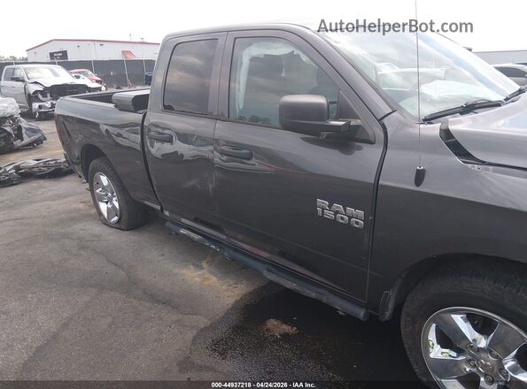 1C6RR6FG8JS325318 2018 RAM 1500 Серый 