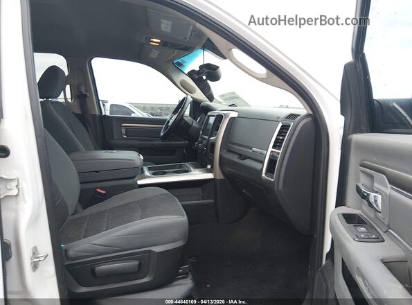 1C6RR6LT8HS855154 2017 RAM 1500 White 