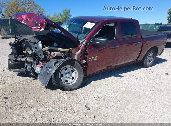 1C6RR7KGXJS348238 2018 RAM 1500 Maroon Առջևի ձախ երեք քառորդ տեսարան