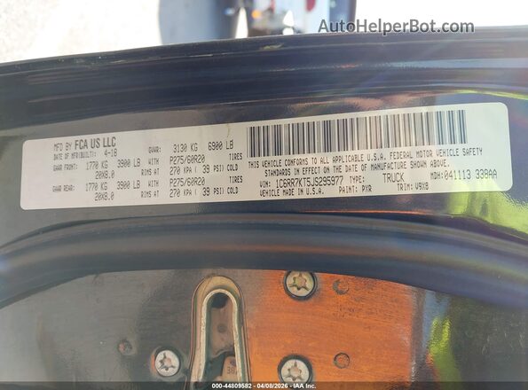 1C6RR7KT5JS295977 2018 RAM 1500 Black Շարժիչի բաժամունքի տեսք