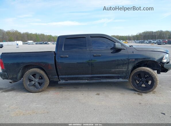 1C6RR7KT5JS295977 2018 RAM 1500 Black Սալոնի հետևի տեսք